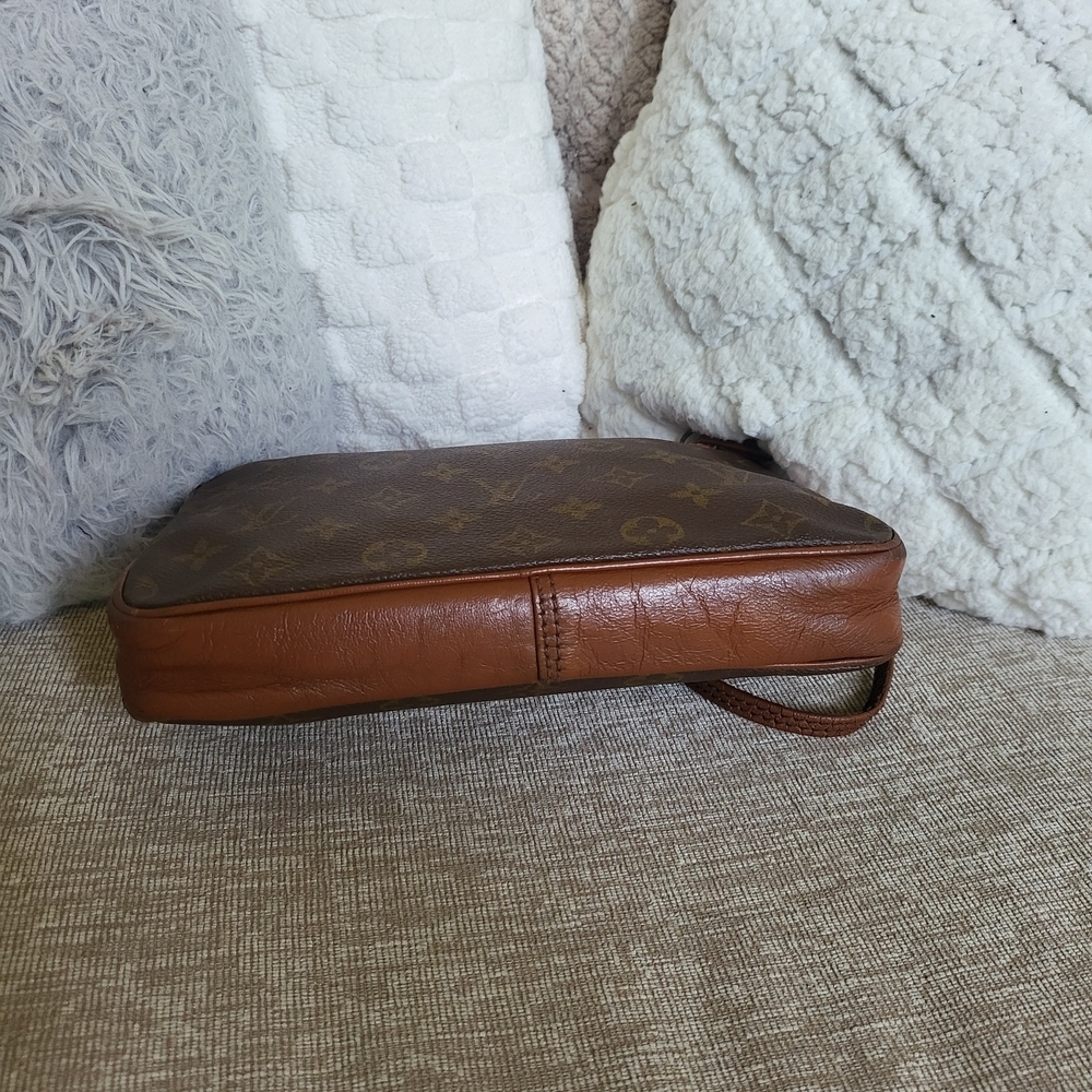 Louis Vuitton Monogram Pochette Dragonne Wristlet Bag..Vintage - Picture 5 of 11